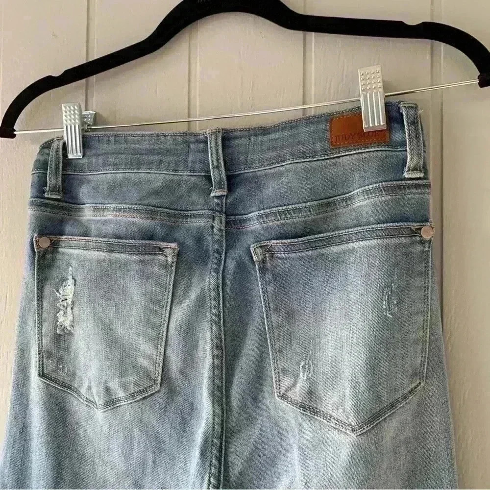 Judy Blue Slim Fit Destroyed Hem Straight Leg Denim 7 - Picture 7 of 15